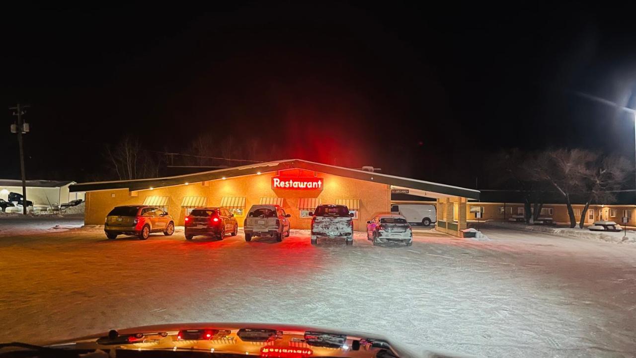 Timberland Inn & Restaurant Swan River Εξωτερικό φωτογραφία